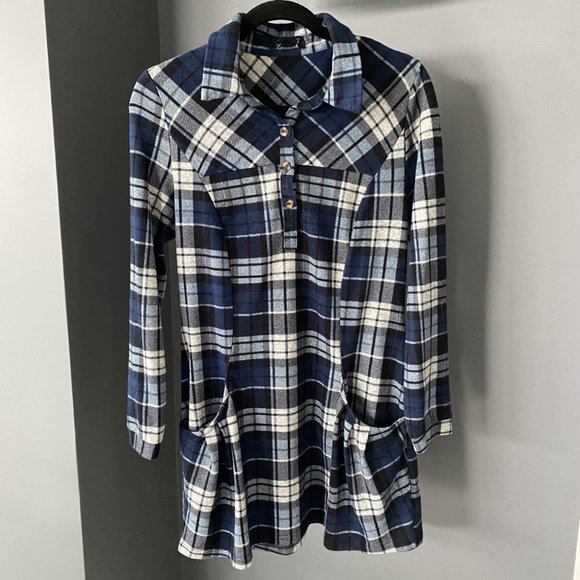 Navy Plaid Tunic Sweater W/Buttons and Collar-Pockets - Picture 2 of 10